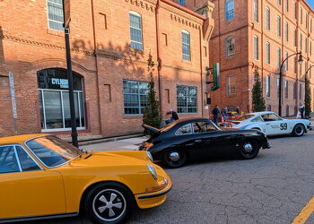 PXL 20251004 122231125