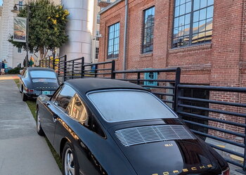 PXL 20251004 123035327