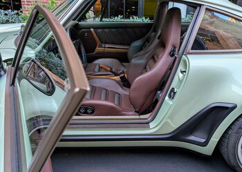 PXL 20251004 131125454